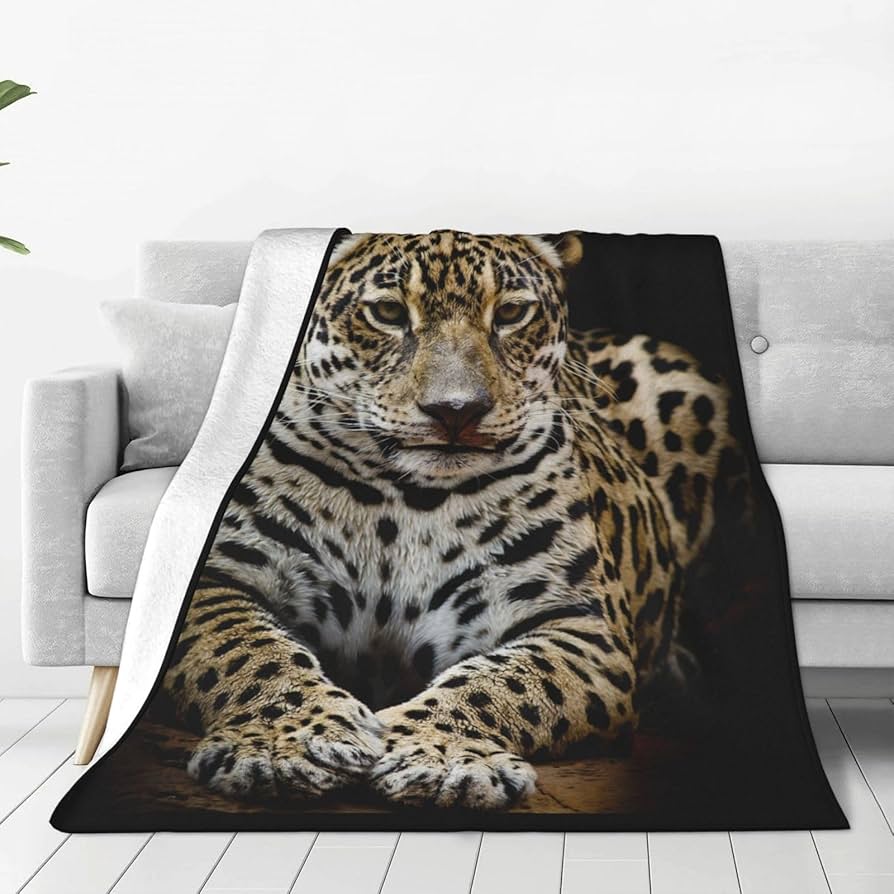 ■新品同様■ Cartier ヒョウ 豹 ブランケット ひざ掛け ボルドー系 □新品同様□ Cartier ヒョウ 豹 ブランケット ひざ掛け ボルドー系